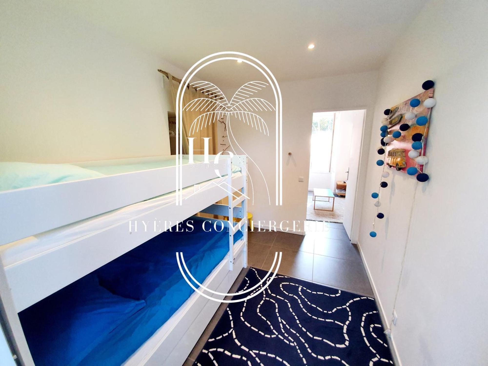 Petit Moulin-T3 Giens-Clim-Parking Apartment Hyeres Exterior photo