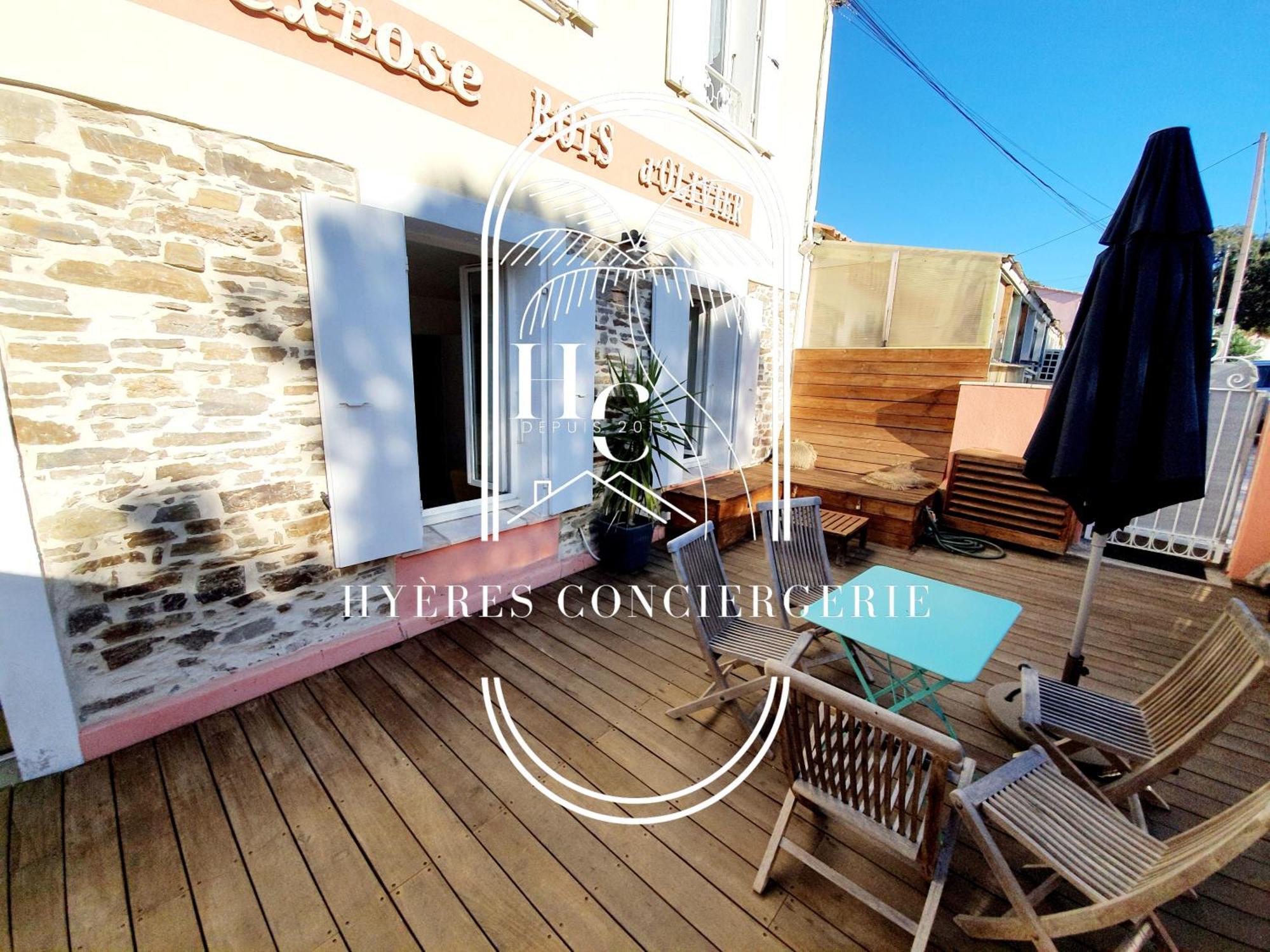 Petit Moulin-T3 Giens-Clim-Parking Apartment Hyeres Exterior photo